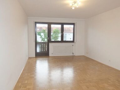 Wohnung zur Miete 395 € 1 Zimmer 36 m² 3. Geschoss Neutraubling 93073