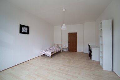 Wohnung zur Miete Wohnen auf Zeit 970 € 5 Zimmer 20 m² frei ab 19.11.2024 Elisabethstraße 4 Neuschwabing München 80796