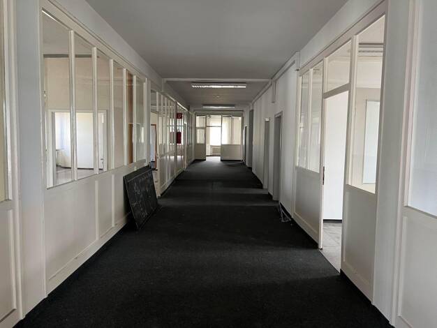 Lagerhalle zur Miete 500 m² Lagerfläche teilbar ab 124 m² Innenstadt Hof 95028