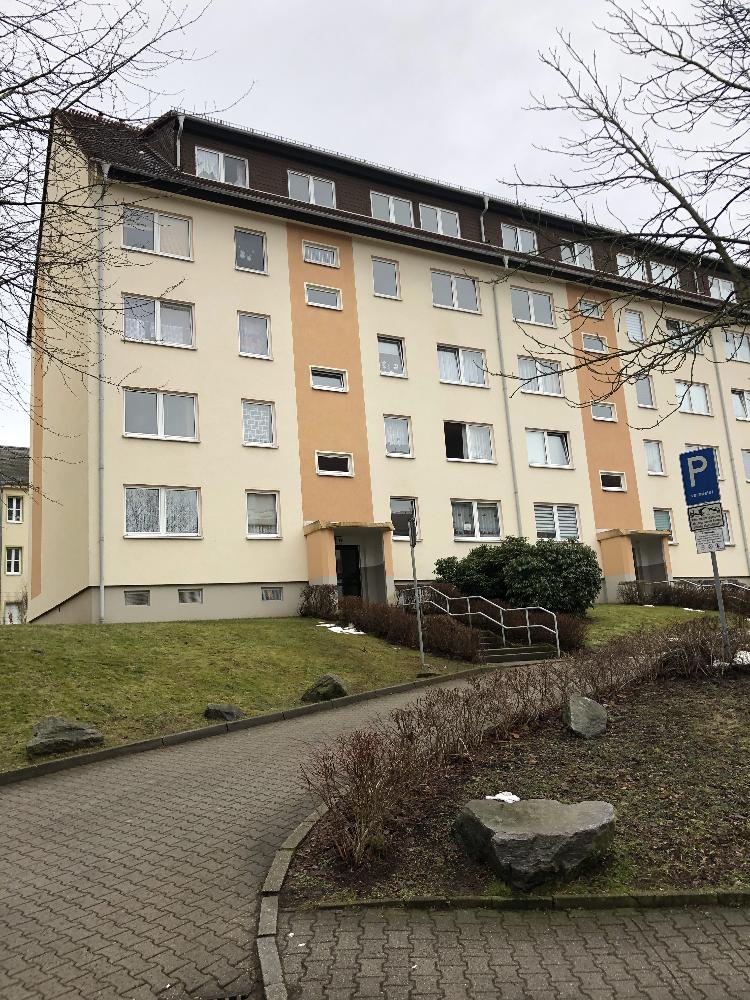 Wohnung zur Miete 295 € 3 Zimmer 74,8 m²<br/>Wohnfläche 4.<br/>Geschoss ab sofort<br/>Verfügbarkeit Talstraße 38 Reichenbrand 862 Chemnitz 09117