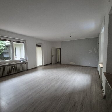 Wohnung zur Miete 700 € 2 Zimmer 92 m² Wupperstr. 28 Rathaus - Malteser Gründe Solingen 42651