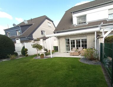 Doppelhaushälfte zum Kauf 585.000 € 5 Zimmer 136 m² 224 m² Grundstück Ranzel Niederkassel 53859