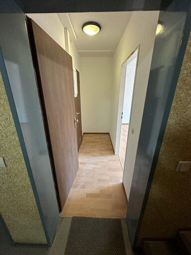 Wohnung zur Miete 410 € 1 Zimmer 25 m² 3. Geschoss Glockenhof Nürnberg 90461