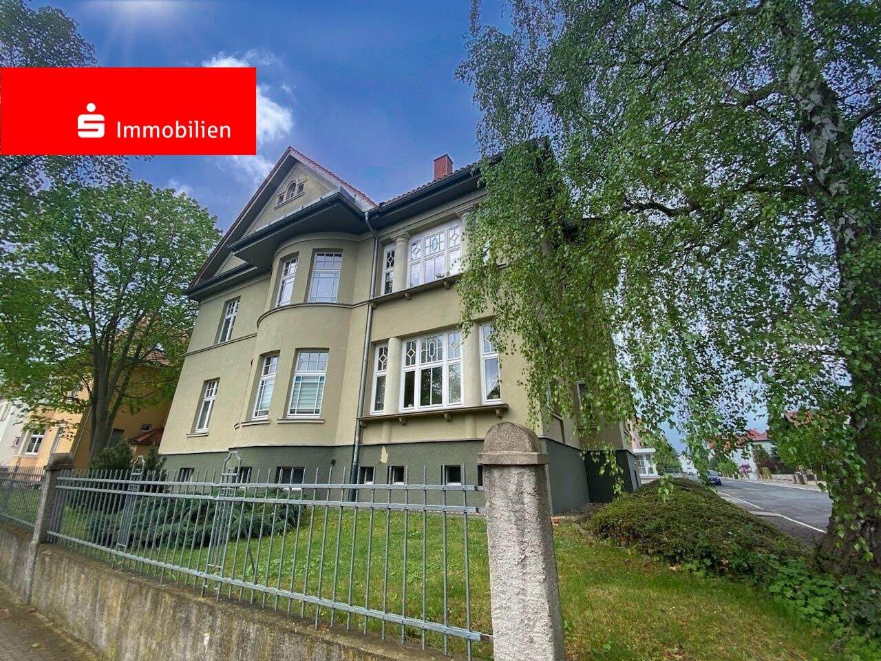 Wohnung zum Kauf 108.000 € 2 Zimmer 68,9 m²<br/>Wohnfläche 3. Stock<br/>Geschoss Weststadt Gotha 99867