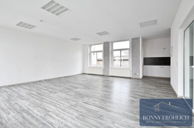 Wohnung zur Miete 583 € 3 Zimmer 106 m² Meerane Meerane 08393