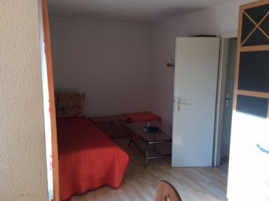 Wohnung zur Miete nur mit Wohnberechtigungsschein 200 € 1 Zimmer 39 m² 1. Geschoss frei ab 24.02.2025 Theodor-Heuss-Straße 38 Dahl Mönchengladbach 41065