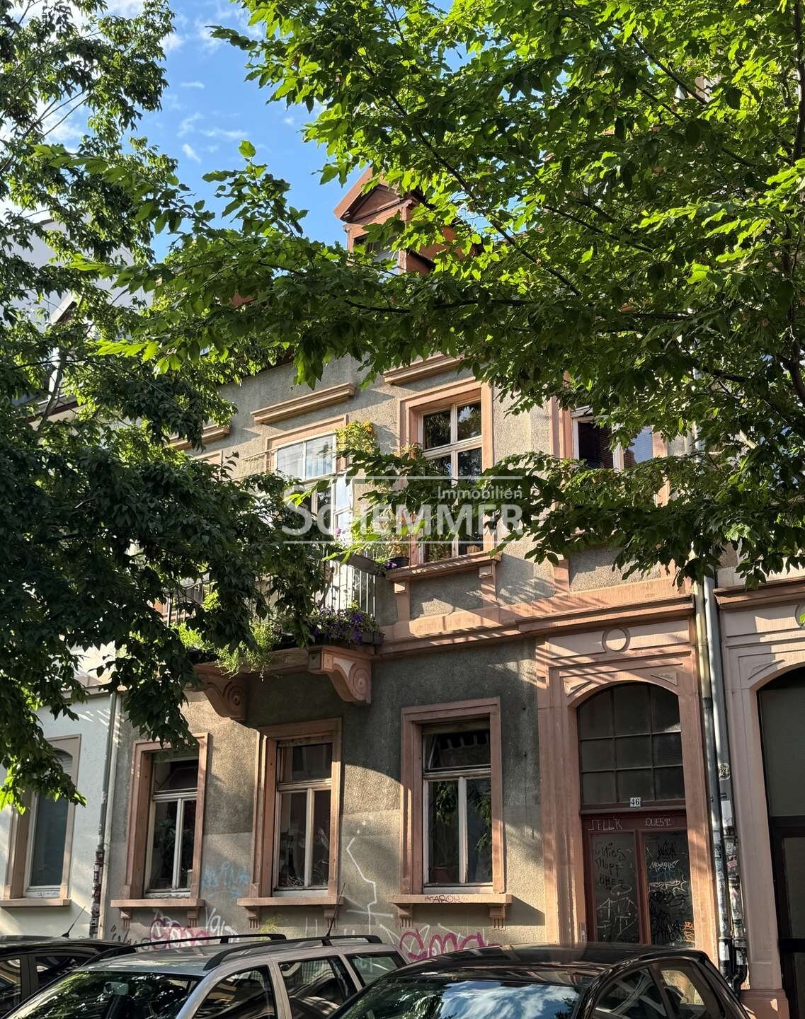 Mehrfamilienhaus zum Kauf 1.295.000 € 14 Zimmer 322 m²<br/>Wohnfläche 275 m²<br/>Grundstück Altstadt - Ring Freiburg im Breisgau 79098