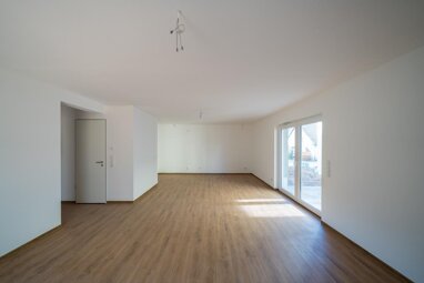 Wohnung zur Miete 753 € 2 Zimmer 71,7 m² Homburg Homburg 66424