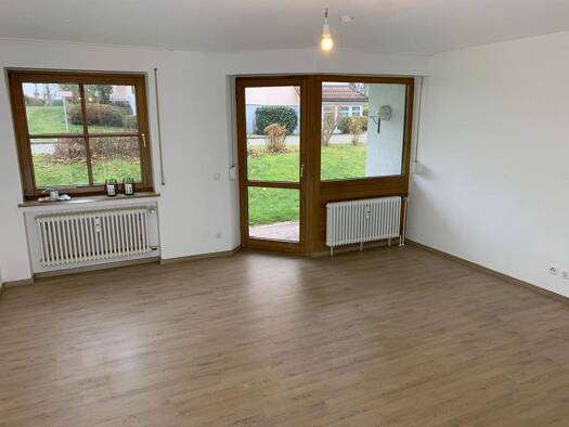 Wohnung zur Miete 350 € 1 Zimmer 35,1 m² EG frei ab 01.12.2025 Krumbach 86381
