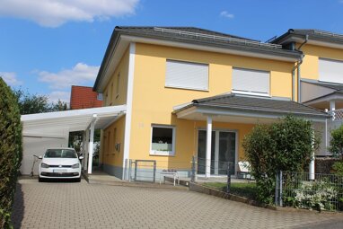 Doppelhaushälfte zur Miete 1.325 € 5 Zimmer 154 m² 350 m² Grundstück Berg Berg bei Neumarkt in der Oberpfalz 92348