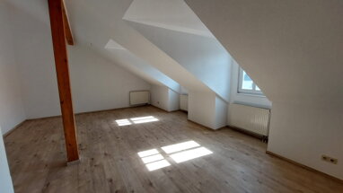 Wohnung zur Miete 559 € 3 Zimmer 86 m² Luchplatz 3 Roßlau 221 Dessau-Roßlau 06862