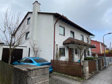 Doppelhaushälfte zum Kauf provisionsfrei 1.290.000 € 5 Zimmer 125 m² 304 m² Grundstück Ruhpoldinger Str. 12 Berg am Laim Ost München 81825