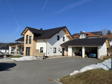 Einfamilienhaus zum Kauf 5 Zimmer 174,1 m² 815 m² Grundstück Neureichenau Neureichenau 94089