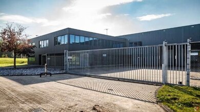 Lagerhalle zur Miete 2,90 € 10.000 m² Lagerfläche teilbar ab 2.500 m² - Montabaur 56428