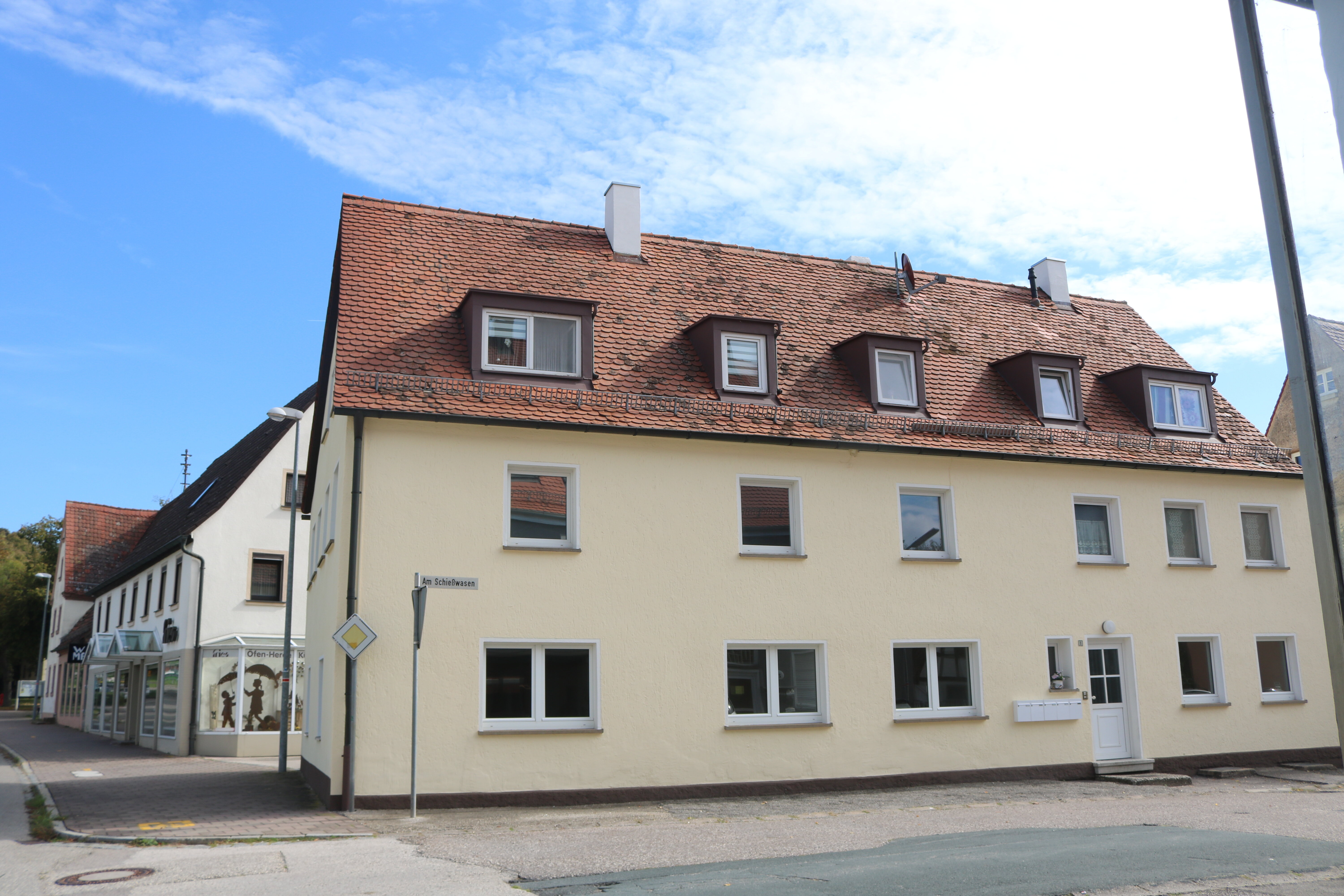 Wohnung zur Miete 450 € 4 Zimmer 62 m²<br/>Wohnfläche 2. Stock<br/>Geschoss Schießwasen 1 Windsbach Windsbach 91575