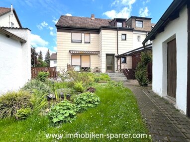Mehrfamilienhaus zum Kauf 239.000 € 5 Zimmer 111,8 m² 476 m² Grundstück Weiden - Ost II Weiden in der Oberpfalz 92637