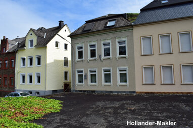 Reihenendhaus zum Kauf 219.000 € 10 Zimmer 175 m² 320 m² Grundstück Merl Zell (Mosel) 56856
