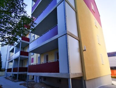 Wohnung zur Miete 279,25 € 2 Zimmer 47,3 m² 1. Geschoss Bieblacher Straße 59 Bieblach 3 Gera 07546