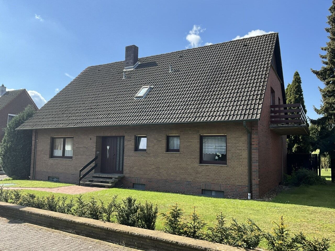 Einfamilienhaus zum Kauf 228.000 € 5 Zimmer 197 m²<br/>Wohnfläche 1.070 m²<br/>Grundstück Erichshagen - Wölpke Nienburg 31582