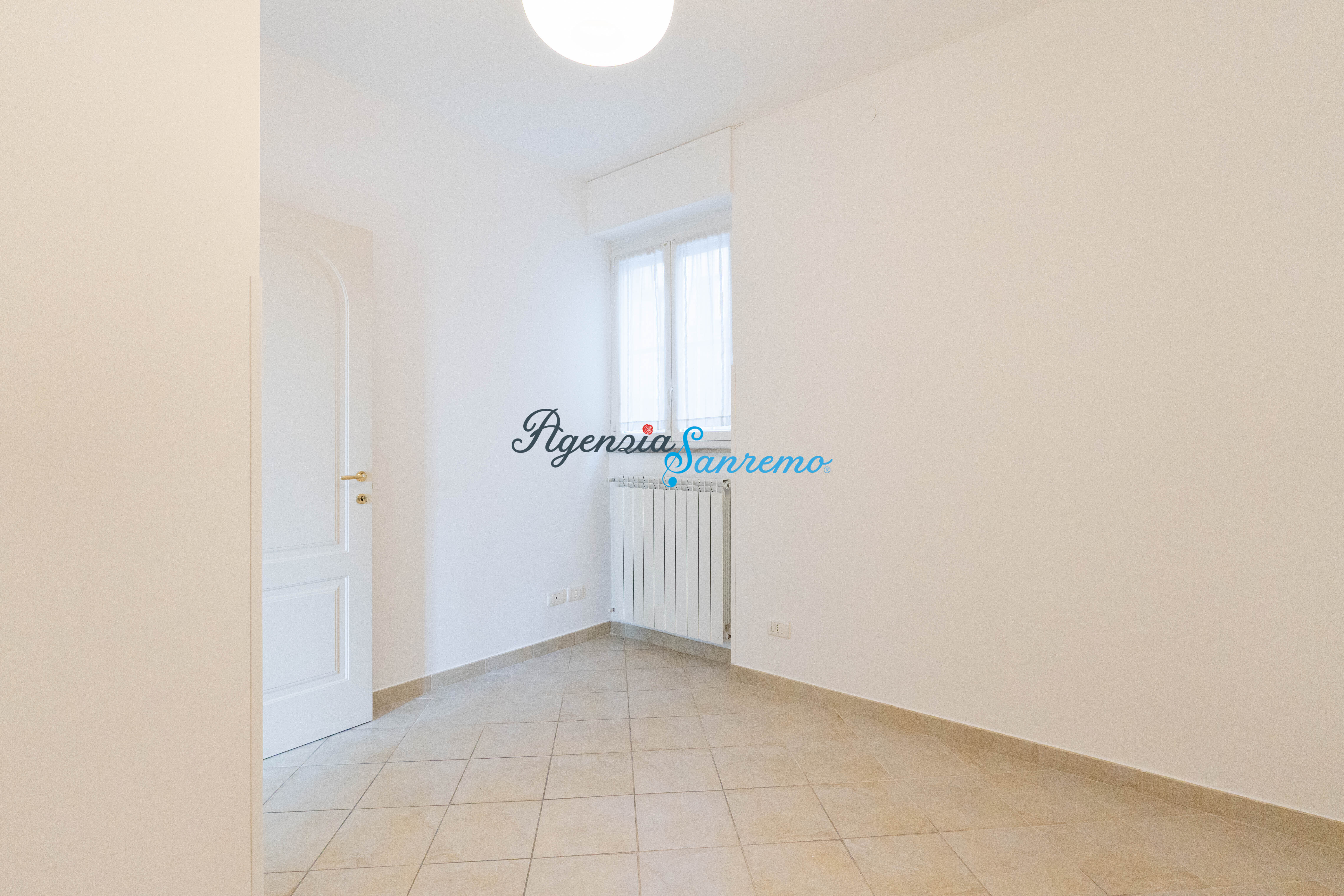 Wohnung zum Kauf 330.000 € 3 Zimmer 95 m²<br/>Wohnfläche SANREMO 18038