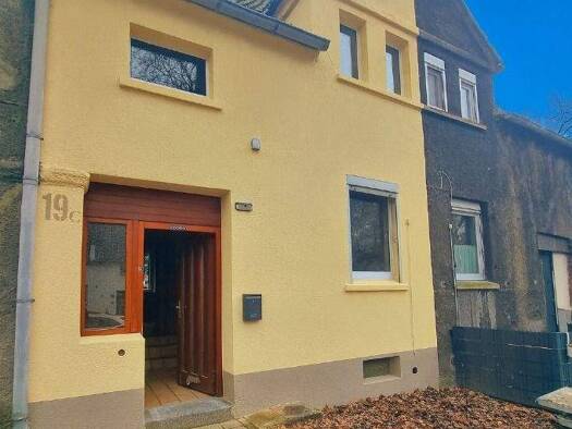 Reihenmittelhaus zum Kauf provisionsfrei 175.500 € 3,5 Zimmer 86,7 m² 343 m² Grundstück Bertlich Herten 45701