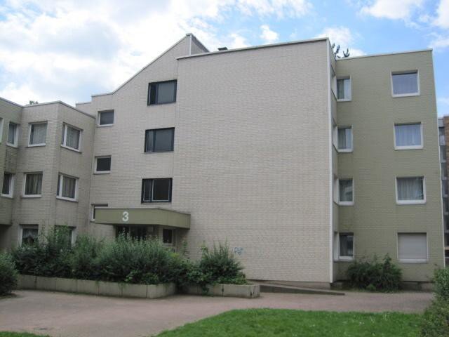 Wohnung zur Miete nur mit Wohnberechtigungsschein 539,02 € 4 Zimmer 96 m²<br/>Wohnfläche 2. Stock<br/>Geschoss 07.10.2024<br/>Verfügbarkeit Riesengebirgsstr. 3 Neu-Tannenbusch Bonn 53119