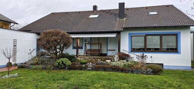 Einfamilienhaus zum Kauf 749.000 € 9 Zimmer 243 m² 710 m² Grundstück frei ab sofort Essenbach Essenbach 84051