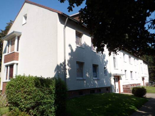 Wohnung zur Miete 640 € 3 Zimmer 70,8 m² 1. Geschoss frei ab 01.02.2026 Hahler Weg 52 Stade 21682