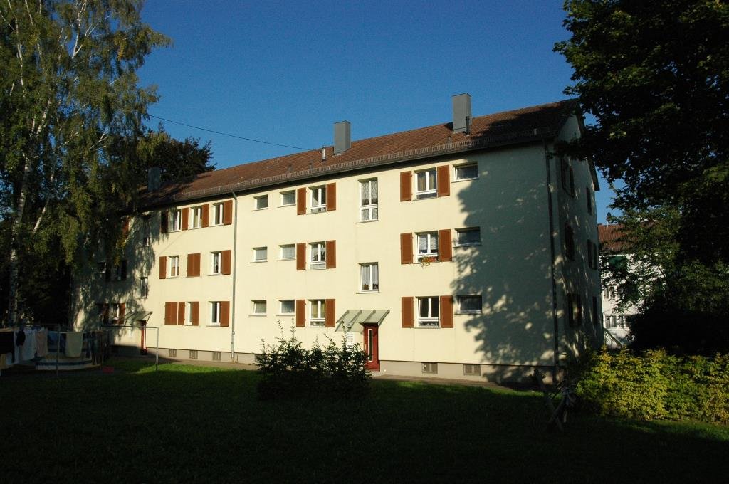 Wohnung zum Kauf Provisionsfrei 323.000 € 4 Zimmer 105,7 m² Stammheim - Mitte Stuttgart 70439