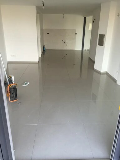 Wohnung zur Miete 700 € 3 Zimmer 92 m² frei ab sofort Brahmsweg Frickenhausen Frickenhausen 72636