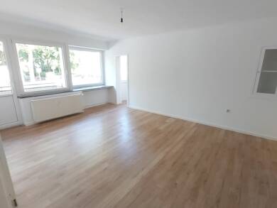 Wohnung zur Miete 399 € 2 Zimmer 67,5 m² Wilhelmshaven 26382