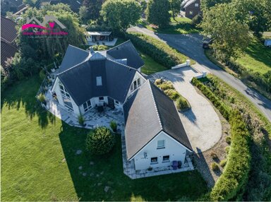 Einfamilienhaus zum Kauf 649.000 € 11 Zimmer 241 m² 2.410 m² Grundstück Eggelingen Wittmund / Eggelingen 26409