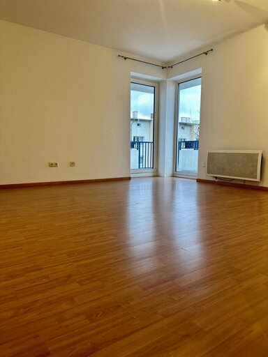 Wohnung zur Miete 990 € 2 Zimmer 50 m² 3. Geschoss Jugenheimer Str. 48a Niederrad Frankfurt 60528