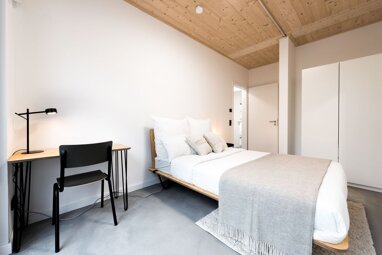 Wohnung zur Miete Wohnen auf Zeit 1.020 € 3 Zimmer 12 m² frei ab 04.07.2024 Hermannstraße 14 Neukölln Berlin 12049