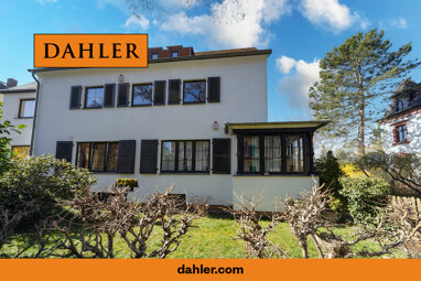 Villa zum Kauf 1.150.000 € 12 Zimmer 270 m² 2.030 m² Grundstück Markkleeberg Markkleeberg 04416