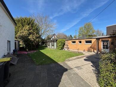 Einfamilienhaus zum Kauf 264.000 € 6 Zimmer 150 m² 719 m² Grundstück Rheindahlen - Land Mönchengladbach 41179