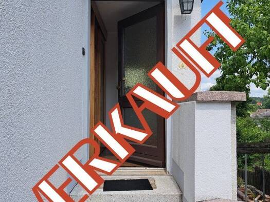 Stadthaus zum Kauf 114.500 € 5 Zimmer 109 m² 480 m² Grundstück frei ab sofort Preißelpöhl Plauen 08525