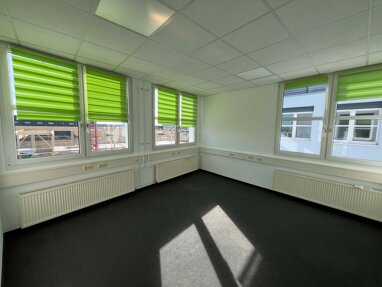 Büro-/Praxisfläche zur Miete Provisionsfrei 11 € 114 m² Bürofläche Holzgerlingen 71088