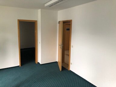 Büro-/Praxisfläche zur Miete provisionsfrei 3 € 2 Zimmer 38,5 m² Bürofläche Lichtetalstr. 56 Lichte 98724