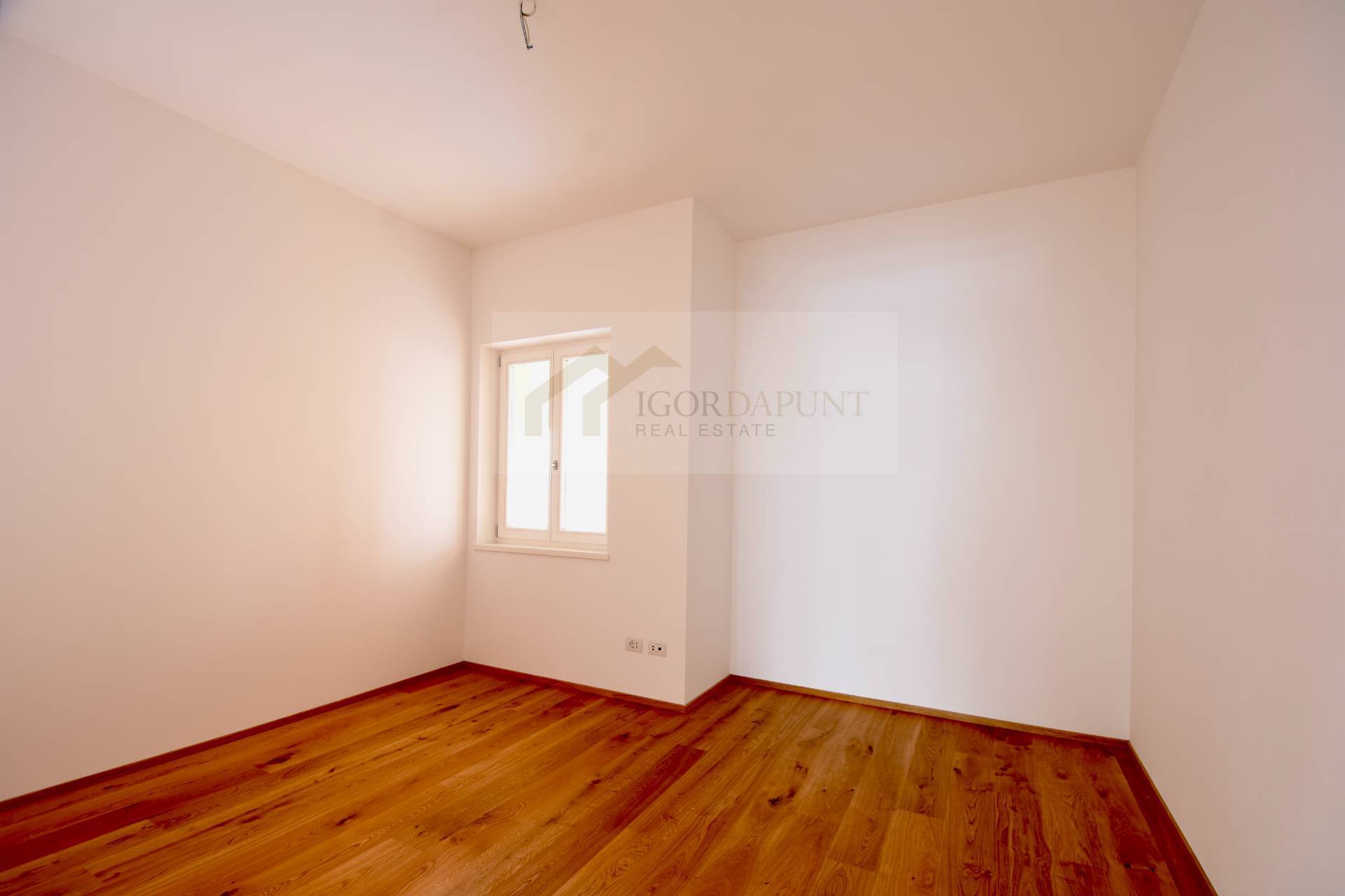 Studio zum Kauf 398.000 € 2 Zimmer 70 m²<br/>Wohnfläche EG<br/>Geschoss Bozen 39100