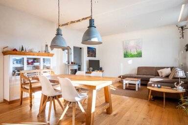 Wohnung zum Kauf 319.900 € 4 Zimmer 107,7 m² frei ab 01.10.2025 Siegfriedplatz Bielefeld 33613