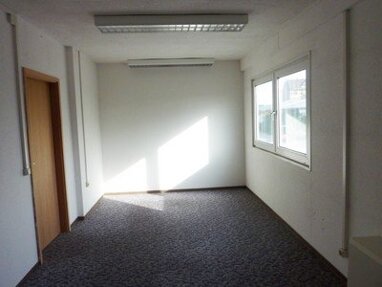 Bürofläche zur Miete Provisionsfrei 75 € 1 Zimmer 16 m² Bürofläche Tagewerbener Straße 35 Weißenfels Weißenfels 06667