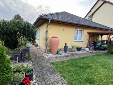 Bungalow zum Kauf 3 Zimmer 93,3 m² 460 m² Grundstück frei ab sofort Herzfelde Herzfelde 15378