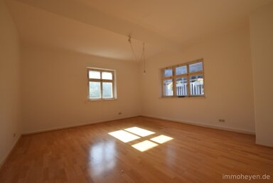 Wohnung zur Miete 900 € 4 Zimmer 115 m² 3. Geschoss Wangen Wangen 88239