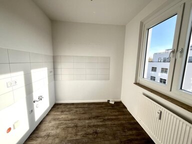 Wohnung zur Miete 402 € 3 Zimmer 64,9 m² 3. Geschoss Bruno-Beye-Ring 8 Sternbogen Magdeburg 39130