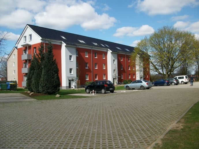 Wohnung zur Miete 480 € 2 Zimmer 45,7 m²<br/>Wohnfläche 2. Stock<br/>Geschoss Theodor-Storm-Straße 64 a Bad Segeberg 23795