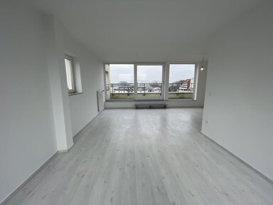 Wohnung zur Miete 672 € 4 Zimmer 100,8 m² 4. Geschoss Rönnebecker Straße 1 Blumenthal Bremen 28277