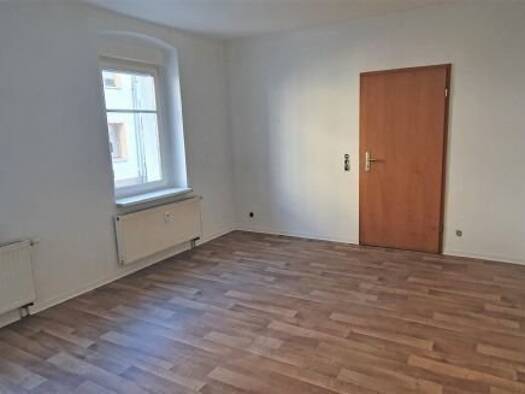 Wohnung zum Kauf als Kapitalanlage geeignet 45.000 € 2 Zimmer 59,8 m² Schmölln 04626