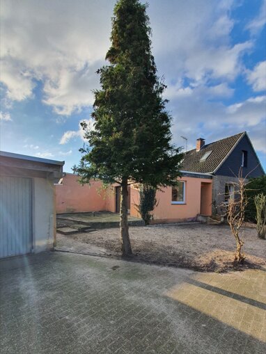 Doppelhaushälfte zum Kauf 220.000 € 2,5 Zimmer 82 m² 261 m² Grundstück Hundsmühler Höhe Oldenburg 26131