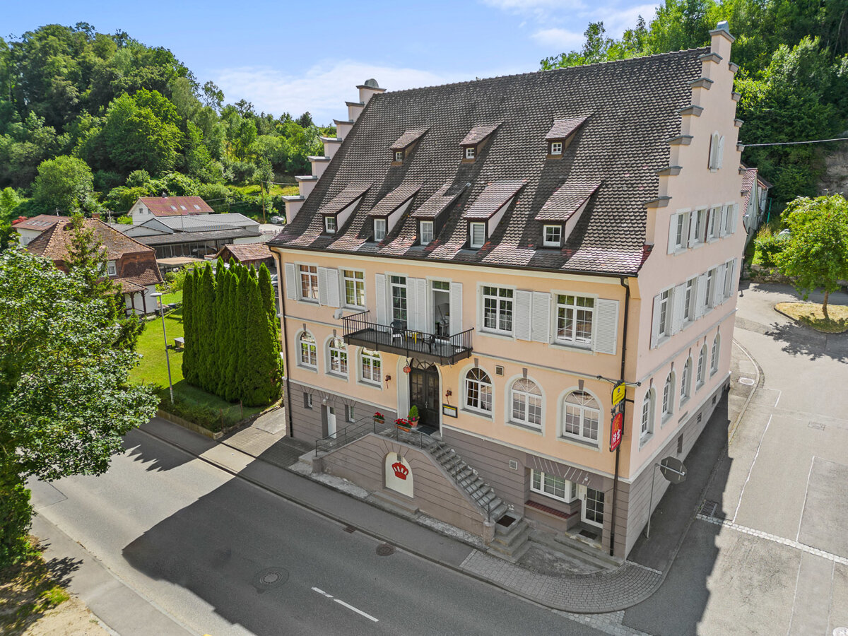 Wohn- und Geschäftshaus zum Kauf als Kapitalanlage geeignet 998.000 € 697 m²<br/>Fläche 1.665 m²<br/>Grundstück Zizenhausen Stockach / Zizenhausen 78333